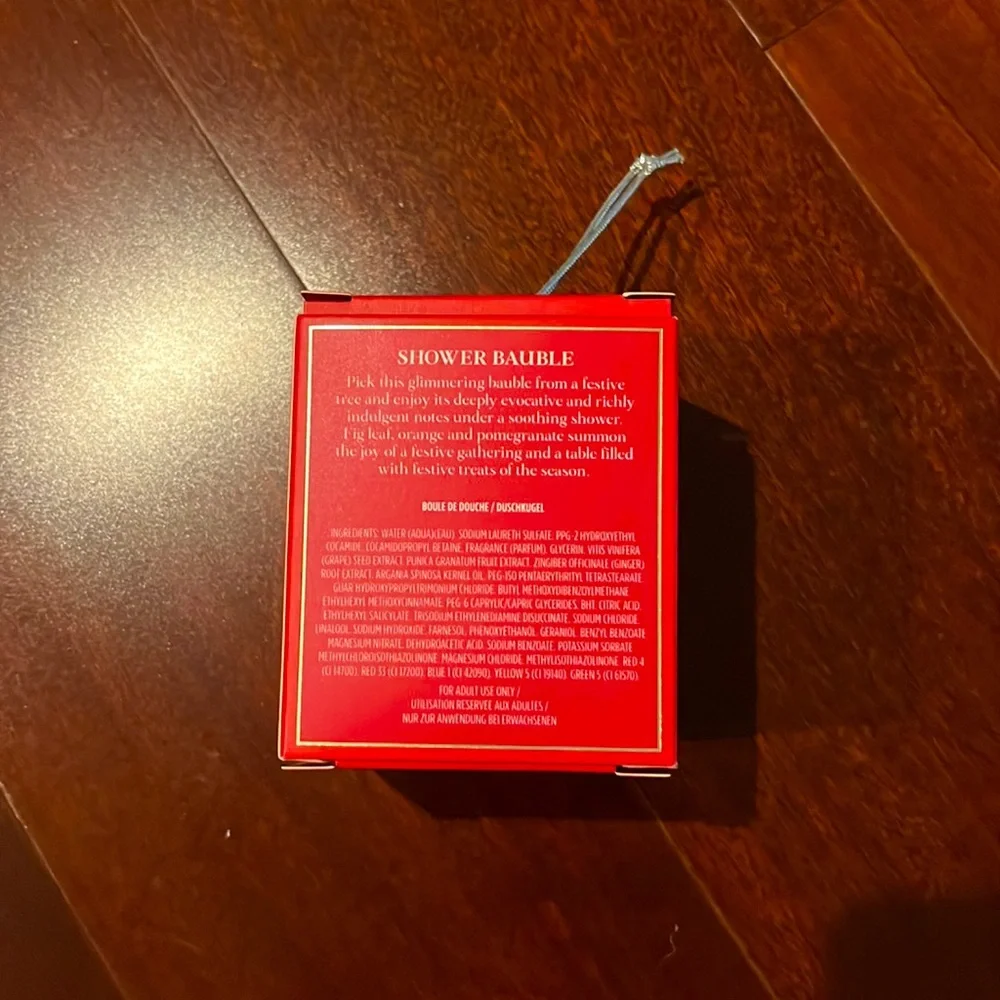 Pomegranate and Argan oil Shower bauble. NWT, gift 🎁 idea.
